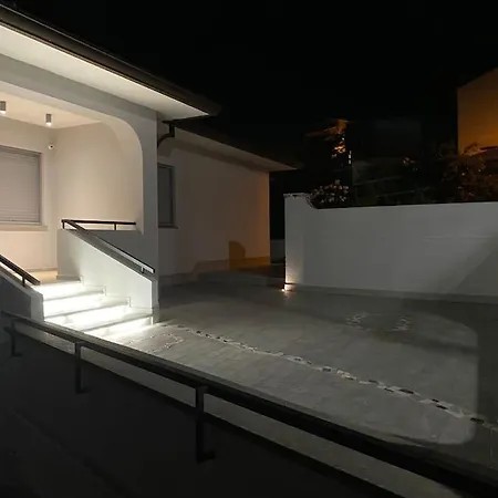 Villa Luxueuse Avec Vue Sur *